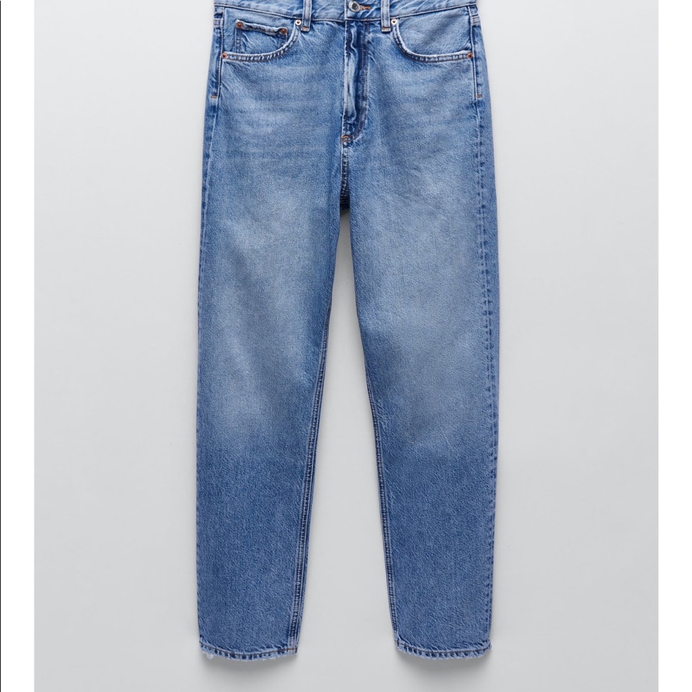 Zara Relaxed Straight Jeans